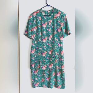 Leslie Fay Vintage Women's Beautiful Floral Dress